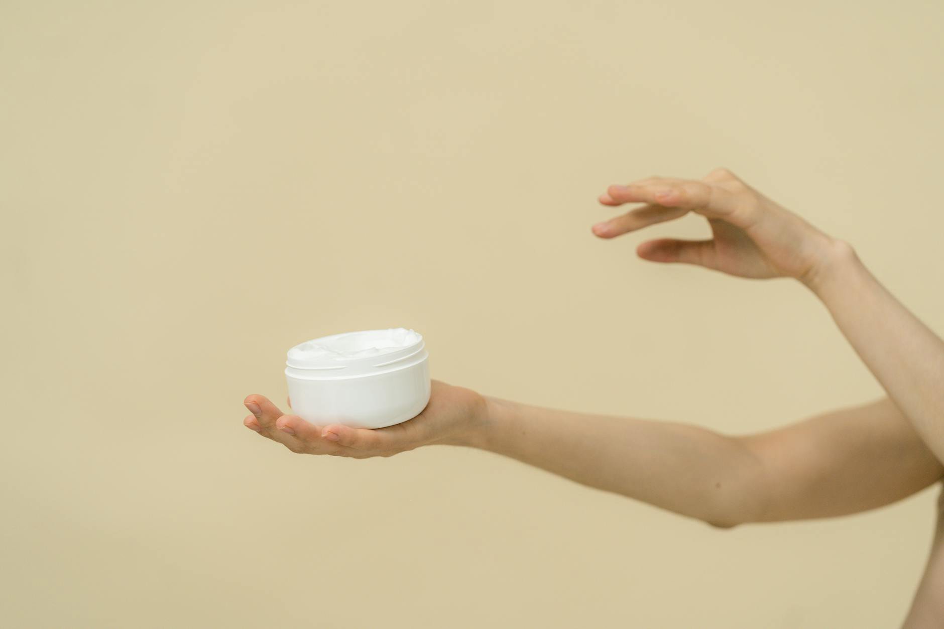 Body Butter vs Body Cream: What’s the Difference?