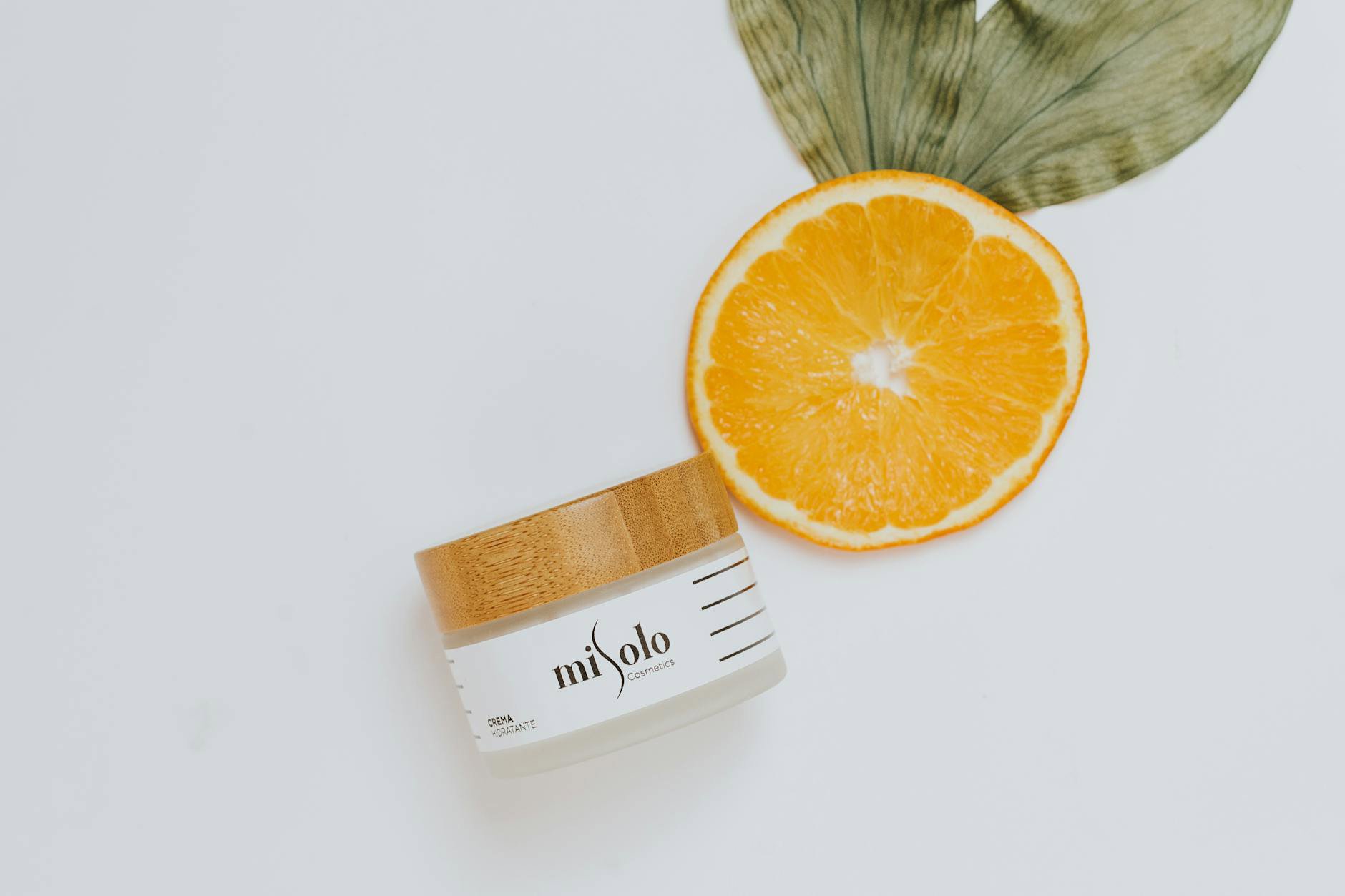Can You Use Anti-Ageing Cream with Vitamin C?