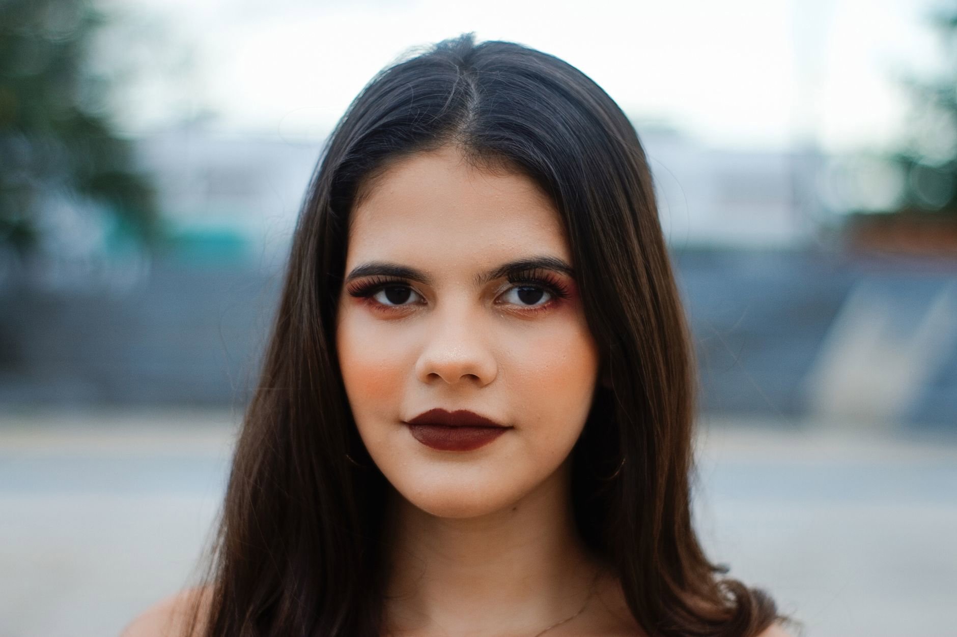 bronzer used as eyeshadow soft brown smokey eye natural look