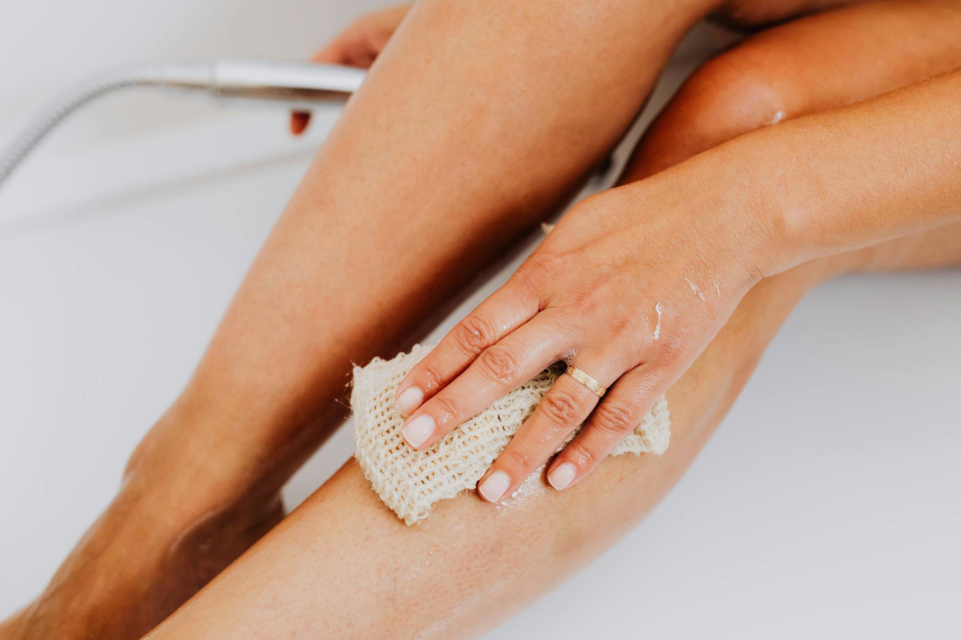 Comment enlever un autobronzant sans traces ?