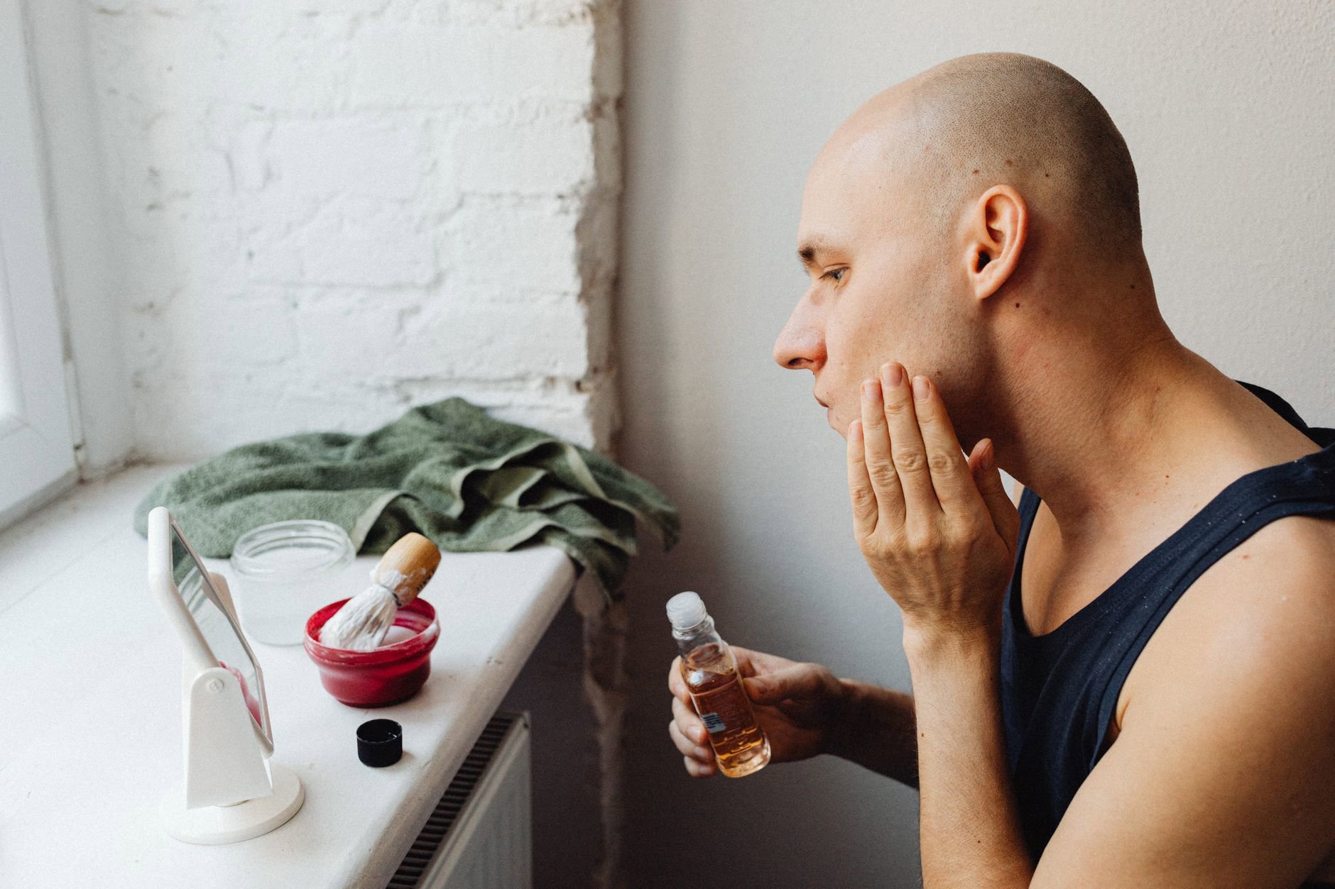 Cómo elegir un tónico facial (y cuándo merece la pena)