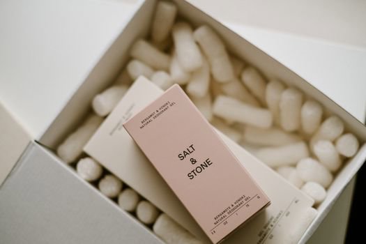 Déos parfumés 2026 : ça remplace vraiment le parfum ?
