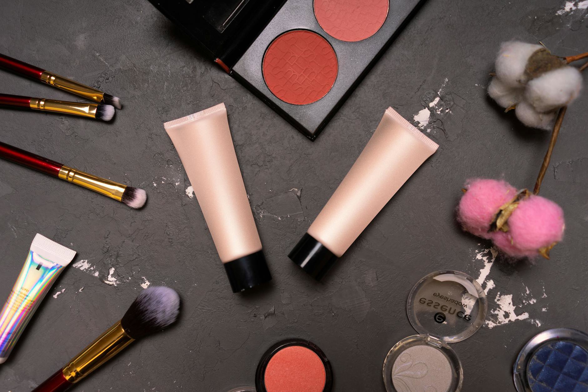 Does Lip Gloss Expire? Signs, Shelf Life & Tips