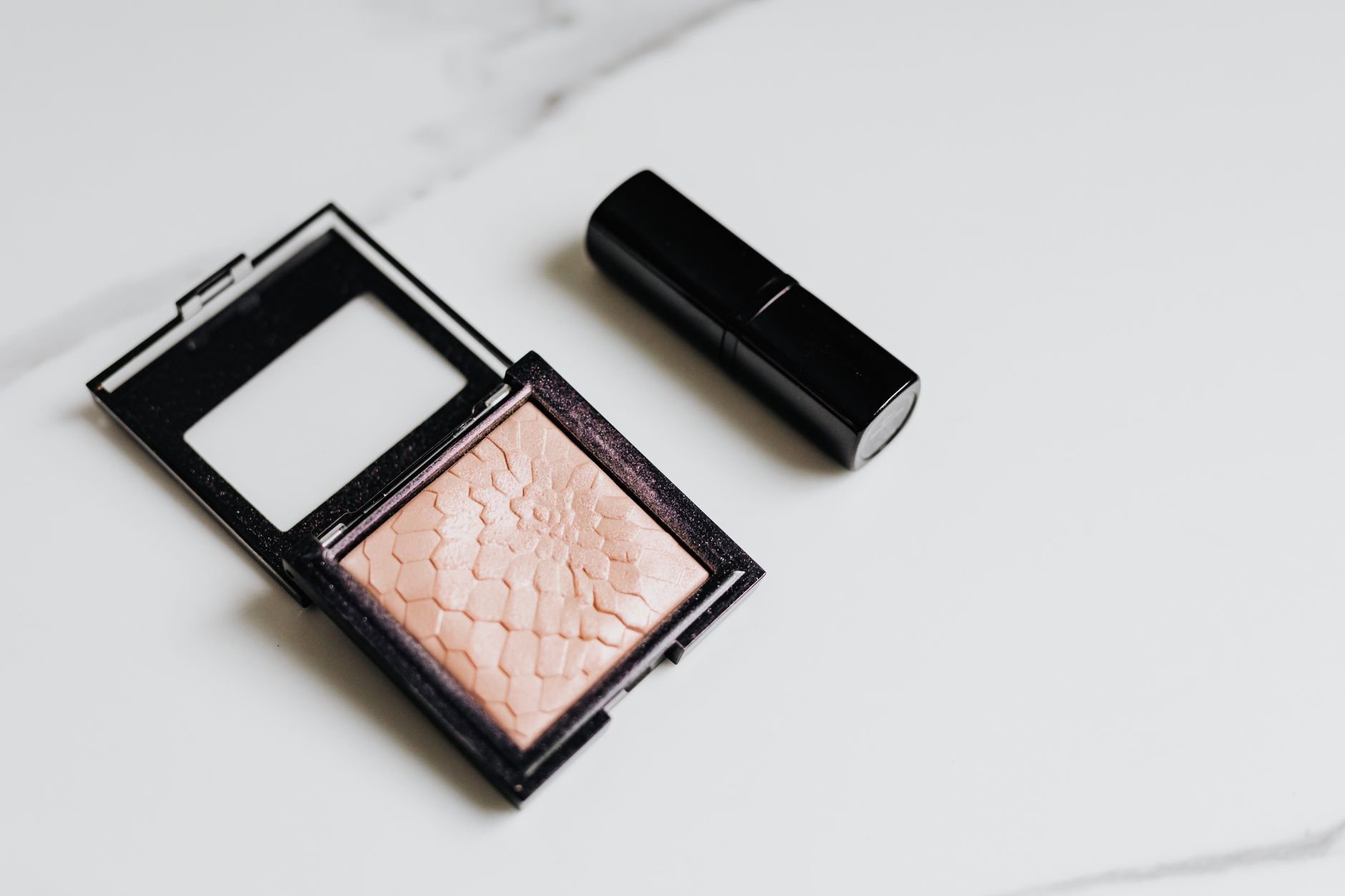 makeup expiry symbol PAO on packaging