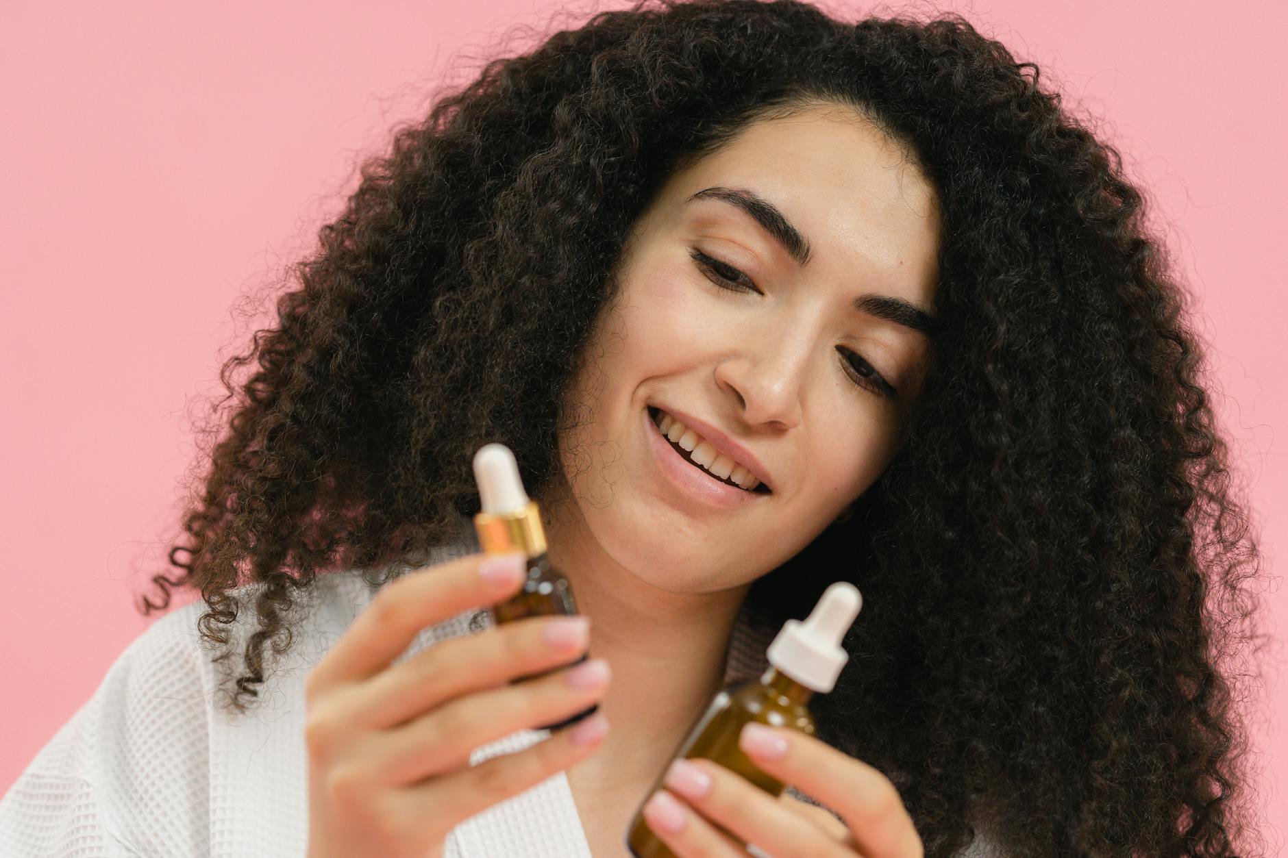 Hair Oil vs Serum: What’s the Difference?