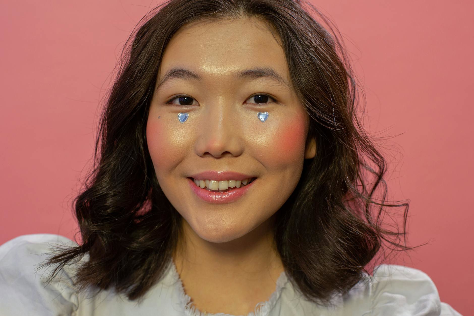 Fenty Beauty Bright Fix Eye Brightener swatch under eye