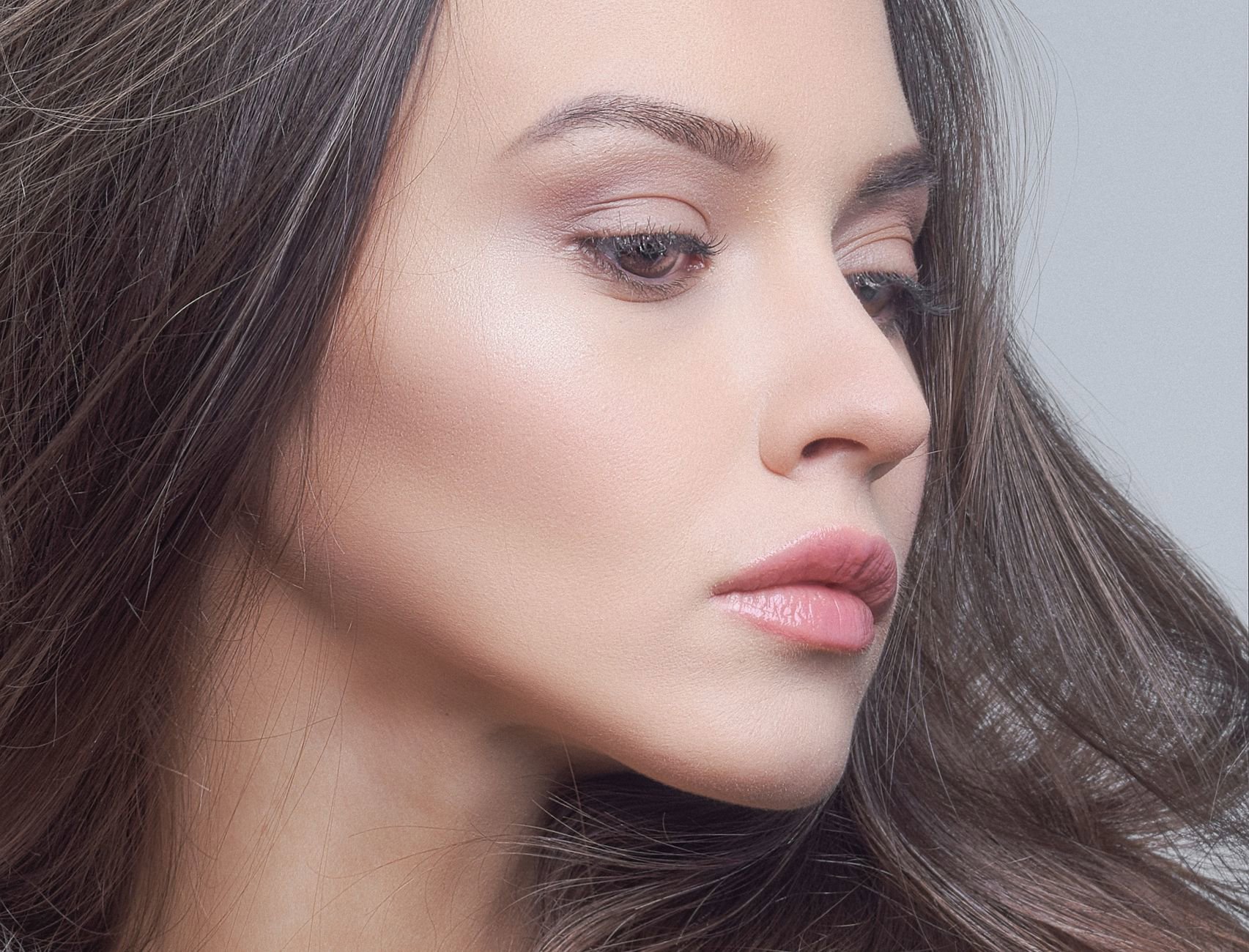 face map highlighting placement cheekbones temple
