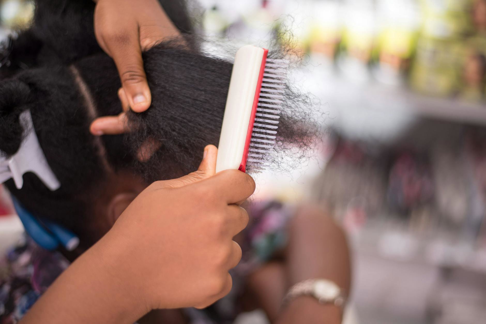 curly hair detangling with wide tooth comb