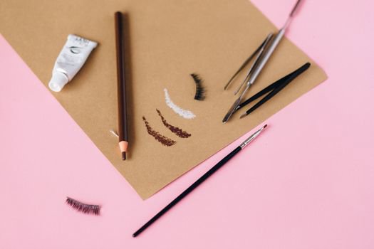 How to Choose the Right Brow Pencil Shade