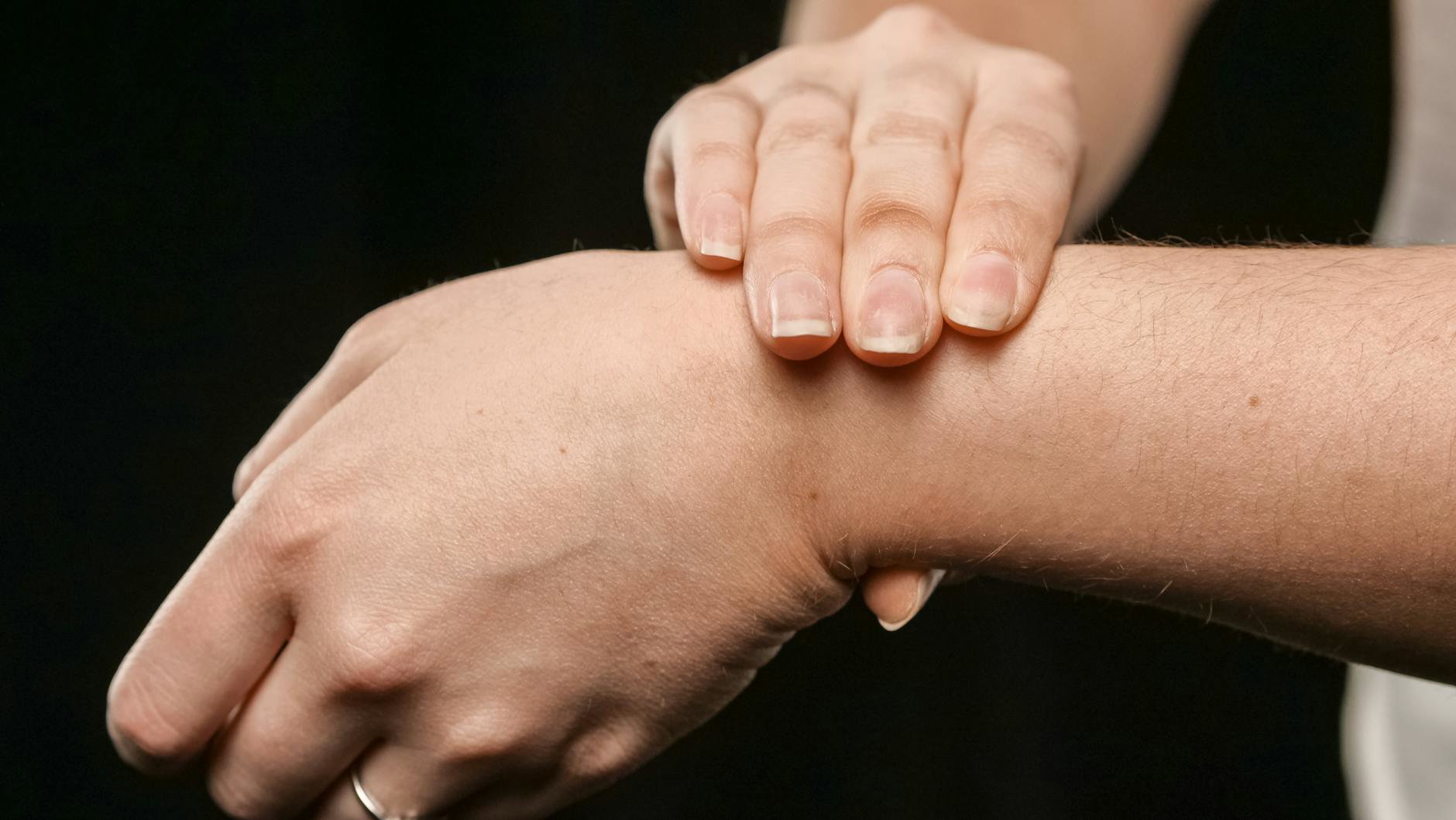 patchy self tan on hands and wrists