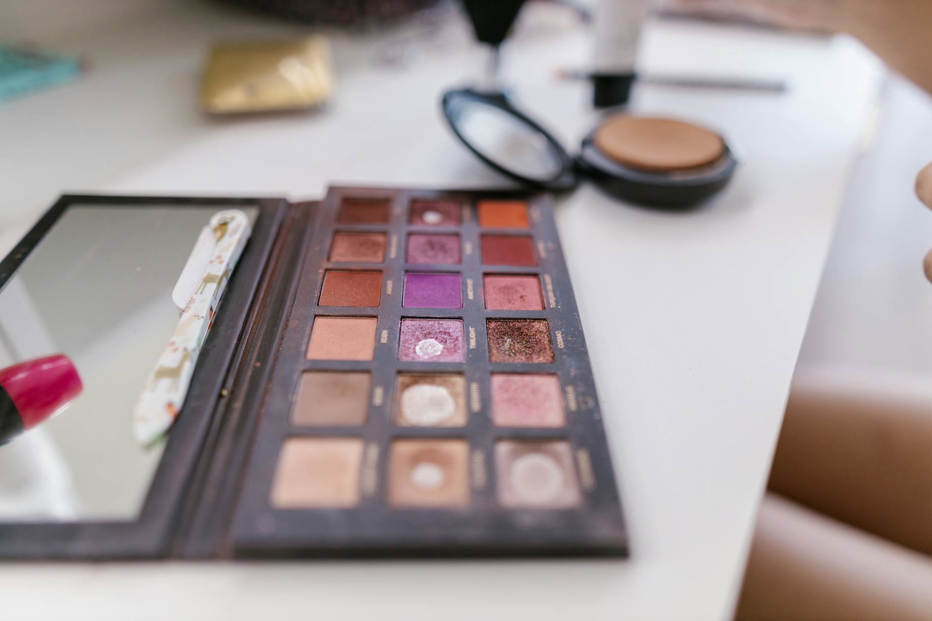 makeup vanity drawer organised eyeshadow palettes