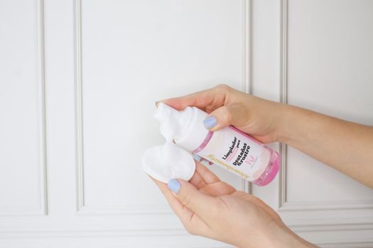 Nagellack richtig entfernen: schonend & ohne Schäden