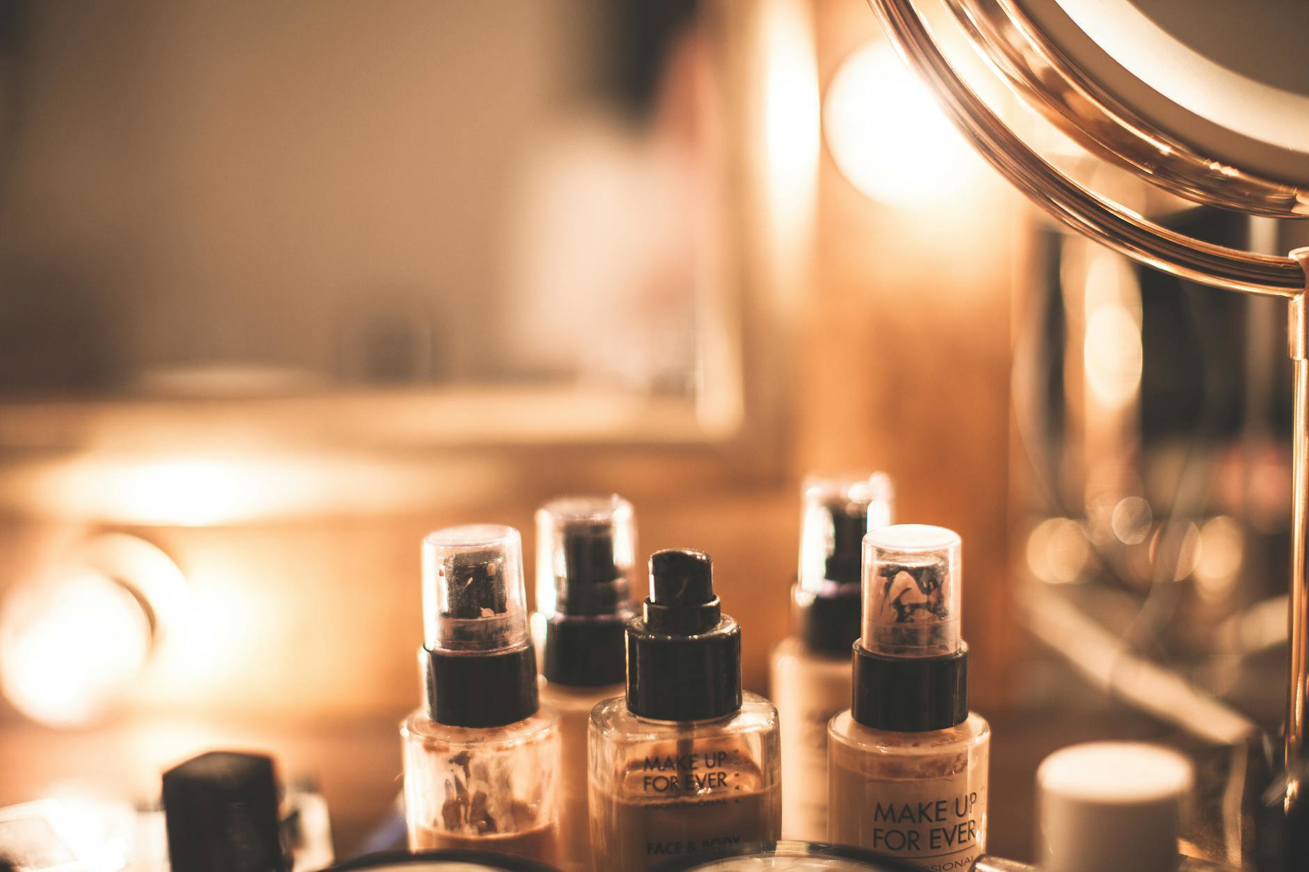 bronzing drops on vanity