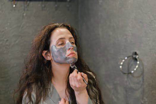 Pharmacie vs Sephora : l’anti-âge 2026 sans se ruiner