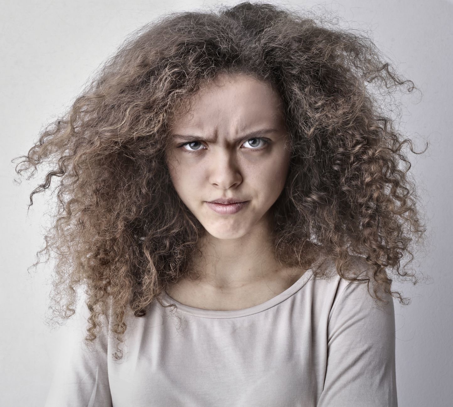 frizzy hair humid weather before after