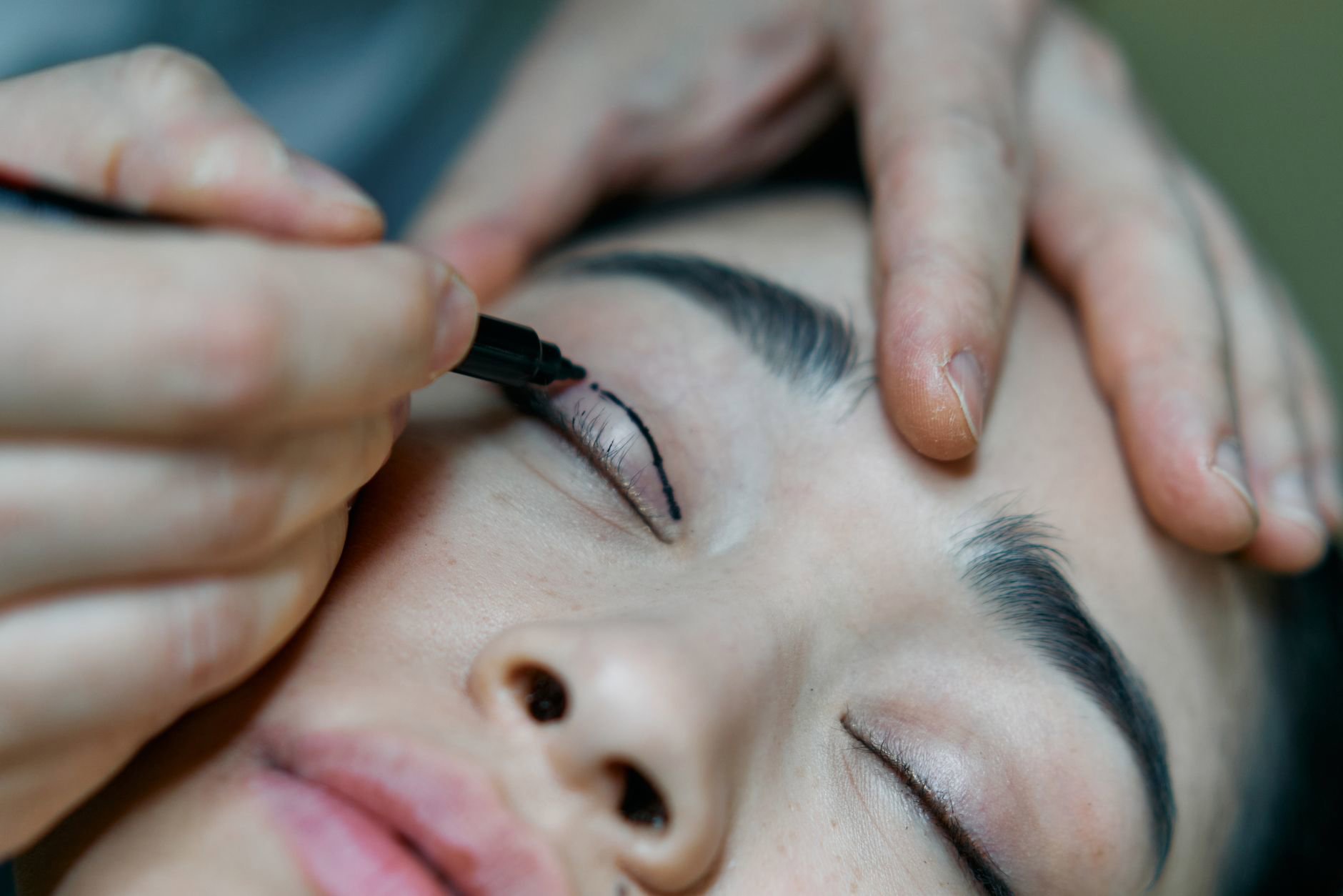 liquid eyeliner pen close up