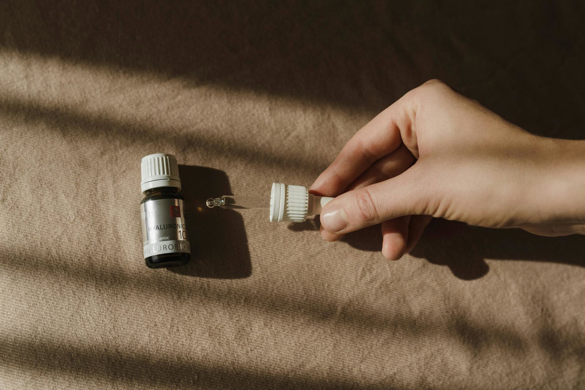 Perricone MD hyaluronic serum bottle close up