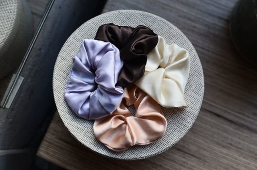 Silk vs Satin Hair Scrunchies: Which Is Better?