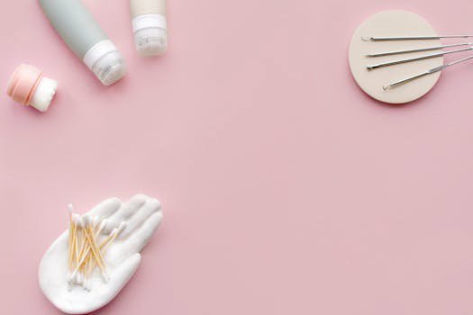 What’s in a Skincare Set? Starter Kit Checklist
