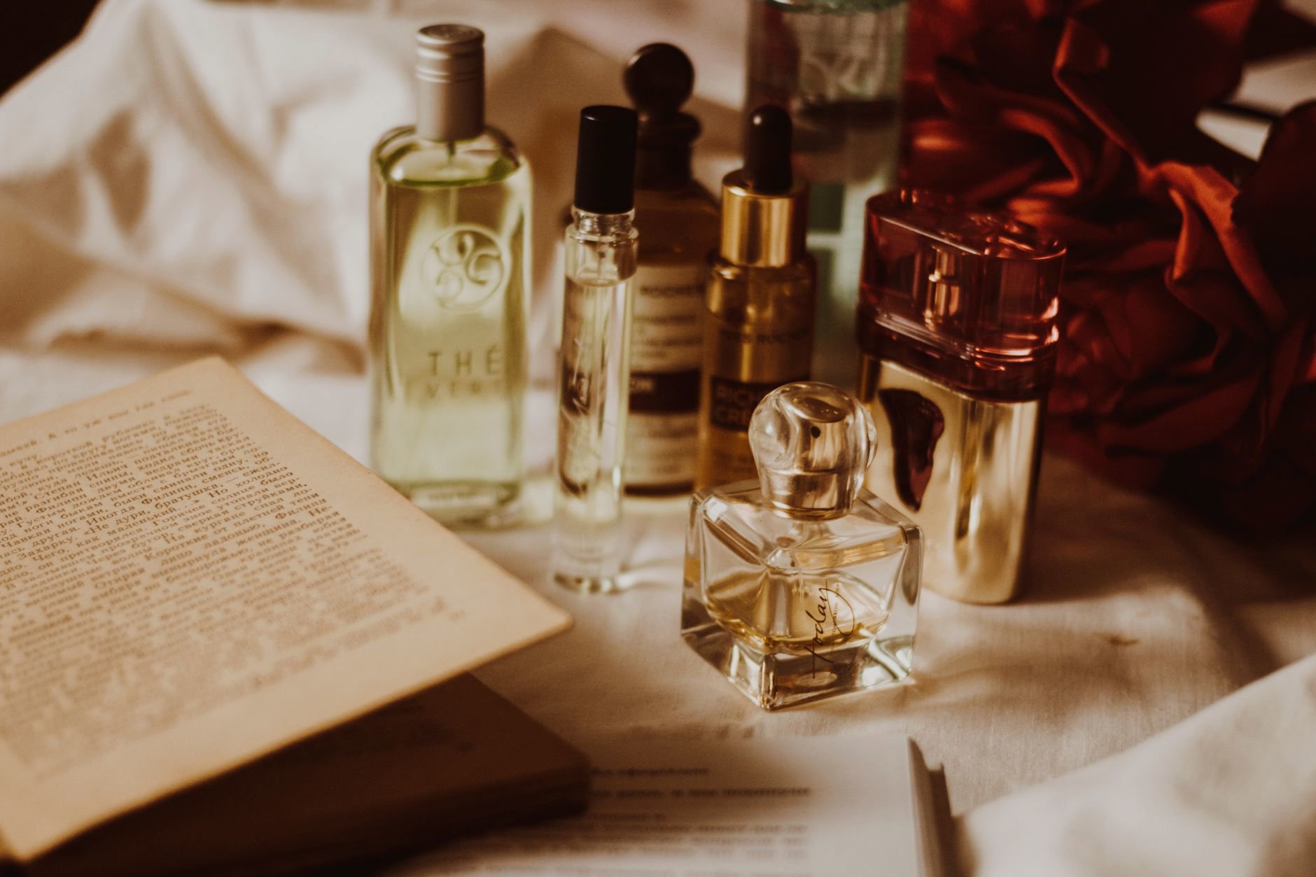 The Winter Fragrance Upgrade: Notes That Last in Australia