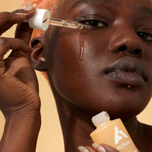 Alpha-H Vitamin C Serum With 10% Ethyl Ascorbic Acid - Anti Ageing Face Serums 2