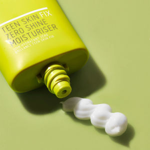 NIP AND FAB Teen Skin Fix Zero Shine Moisturiser