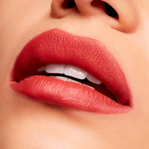 MAC Powder Kiss Velvet Blur Dünner Stift