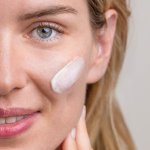Omorovicza Cushioning Day Cream - Day Face Moisturisers 6