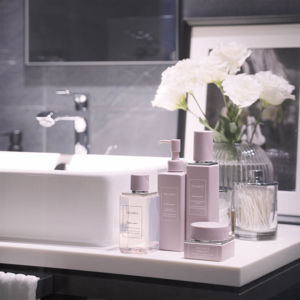 Decorté Hydra Clarity Restorative Concentrate Cream - Day Face Moisturisers 2