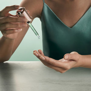 La Mer The Micro Peel Oil - Gesichtspeelings 2