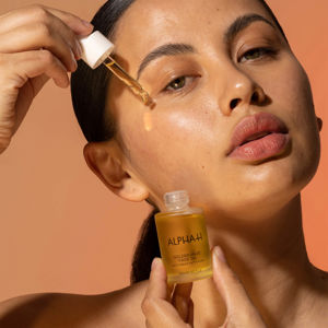 Alpha-H Golden Haze Face Oil - Face Oils 3