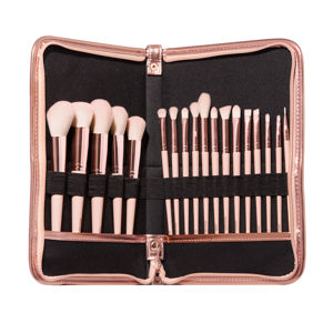 BEAUTY BAY Rose Glow 18 Piece Brush Set With Brush Stand