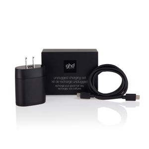 ghd Unplugged Cordless Styler Charging Set