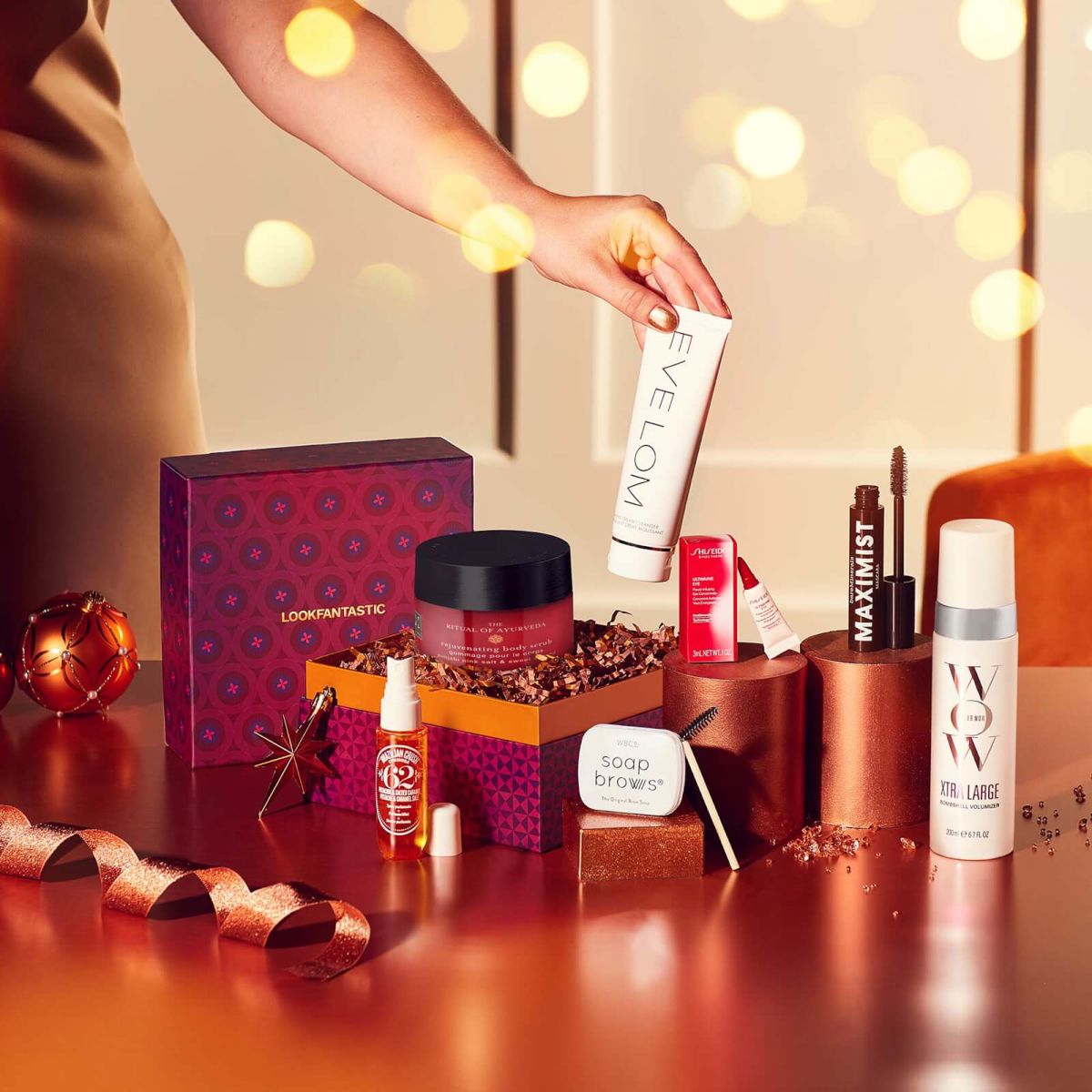 Lookfantastic The  Christmas Present 2023 (Worth Over £150)