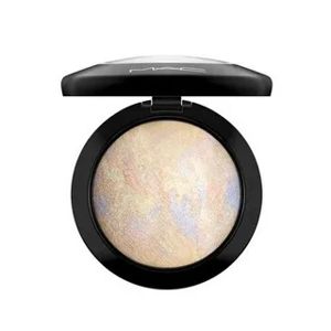 MAC Mineralize Skinfinish Luxurious Powder