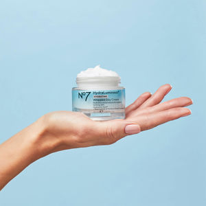 NO7 Hydraluminous+ Whipped Day Cream