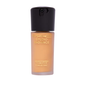 MAC A lightweight foundation