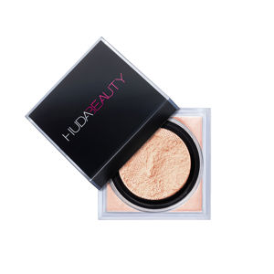 Huda Beauty Peach Pie