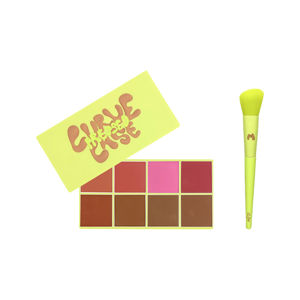 Made By Mitchell An eight-pan contour and blush palette