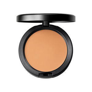MAC A refillable foundation and