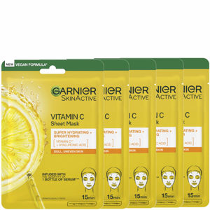Garnier Skinactive Moisture Bomb Hydrating And Brightening Vitamin C Sheet Mask