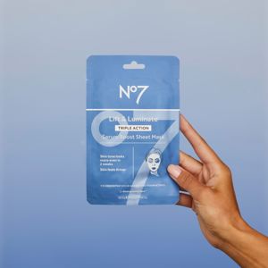 NO7 Lift & Luminate Triple Action Serum Boost Sheet Masks