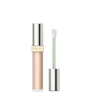 Prada Reveal Concealer