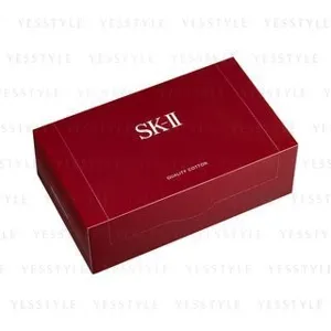SKII ayer structure designed to lock plenty of lotion and