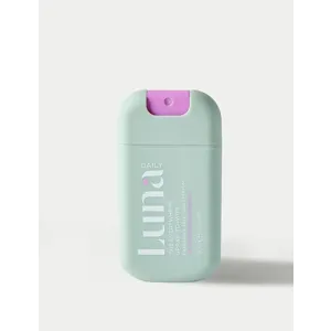 Luna Daily The Everywhere Spray-To-Wipe Frag Free