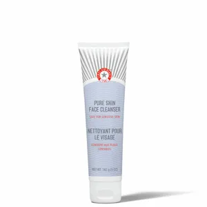 First Aid Beauty Limpiador Facial First Aid Beauty