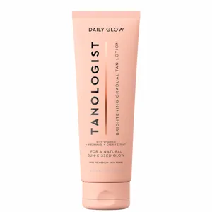 Tanologist Daily Glow Brightening Gradual Tan