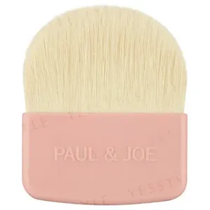 Paul & Joe Powder Foundation Brush
