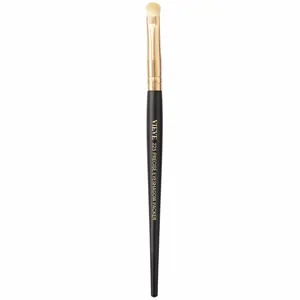 VIEVE Precise Eyeshadow Packer Brush