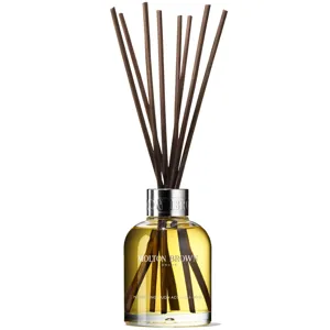 Molton Brown Mesmerising Oudh Accord & Gold Aroma Reeds